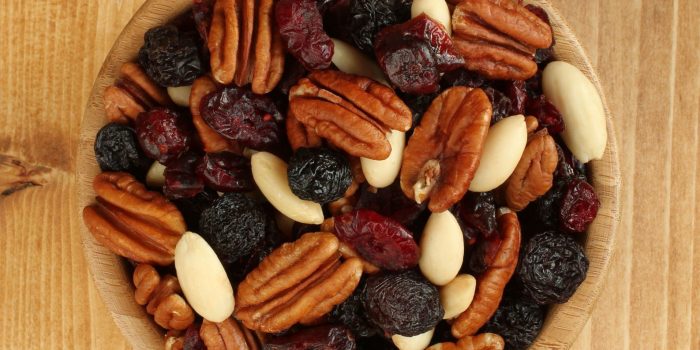1587998737-nuts-and-dried-fruits-minjpg