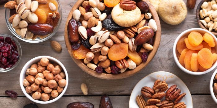 1597227233-nuts-and-dried-fruits2